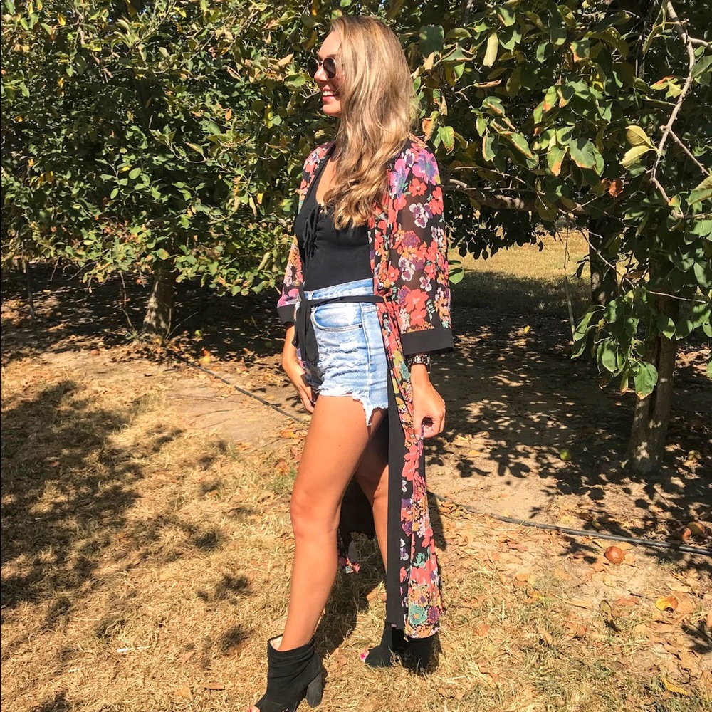 If By Sea Floral Kimono
